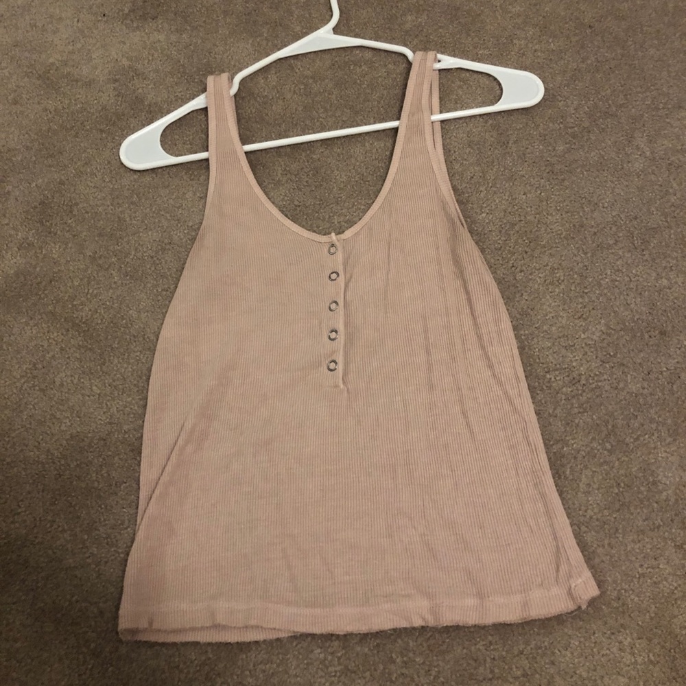 Soft and Sexy American Eagle Tank
